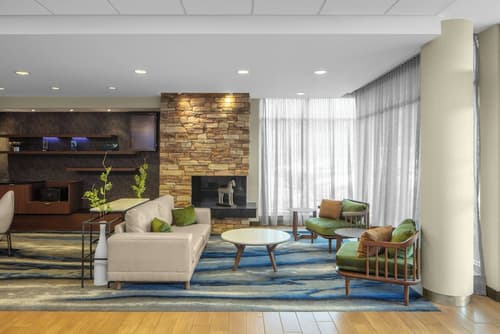 Fairfield Inn & Suites by Marriott Geneva Finger Lakes, Lobby