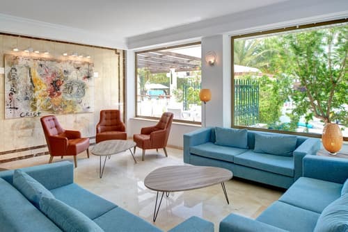 Hotel Morito, Lobby sitting area