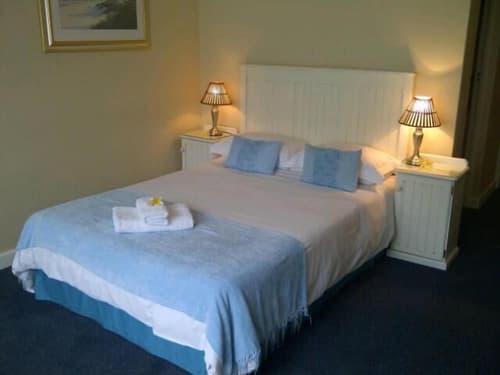 The Russel Hotel
