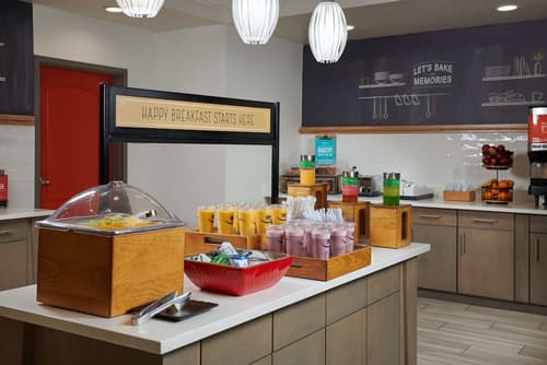 Hampton Inn Lockport - Buffalo, Breakfast area