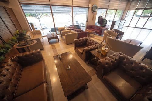 Grand Itimat Hotel, Lobby