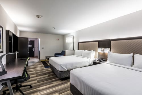 Holiday Inn Express & Suites Jersey City North - Hoboken by IHG, Room