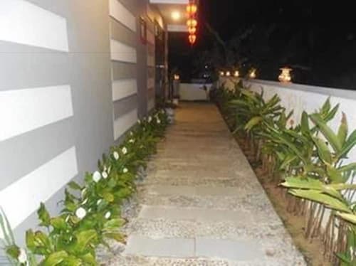 Water Palm Villas, Interior entrance