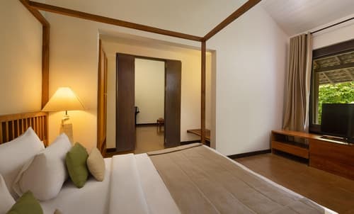 Sigiriya Jungles, Room