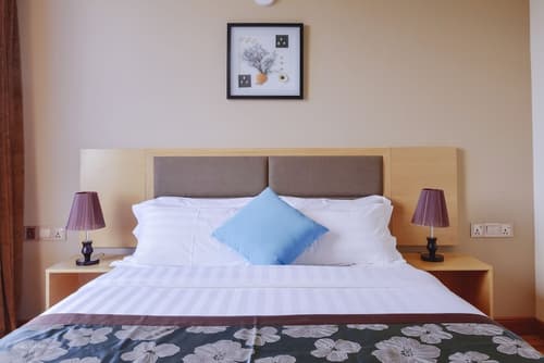 Season Paradise, Room