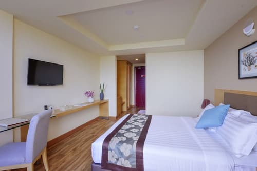 Season Paradise, Room