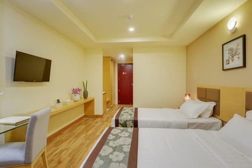 Season Paradise, Room