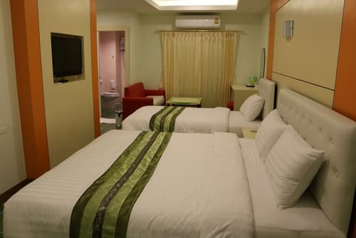 Lucky Green View, Room