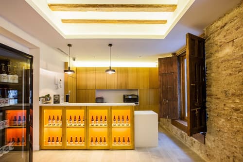 Apartamentos Maier, Check-in/check-out kiosk