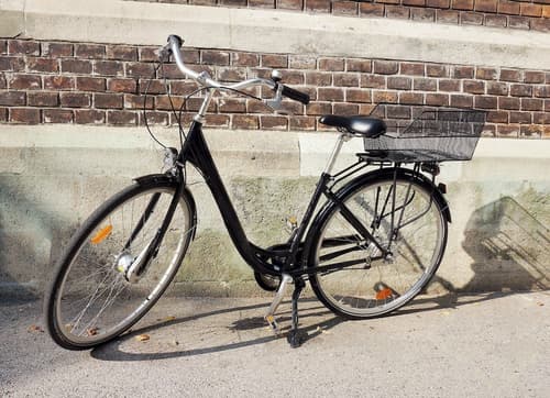 Ruby Emma Hotel Amsterdam, Bicycling