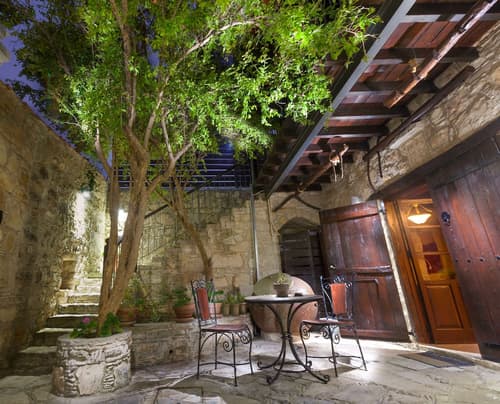 Oinoessa Traditional Boutique Houses