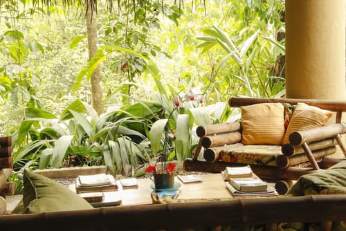 Waterfall Villas, Lobby sitting area