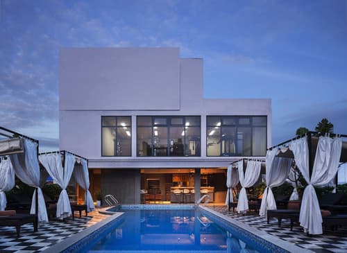 Monivong Clover Hotel