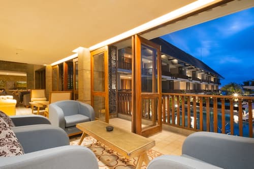 Swarga Suites Bali Berawa, Marclan Collection, Lobby