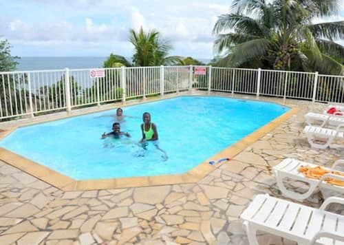 Le Paradis de l'Anse, Pool