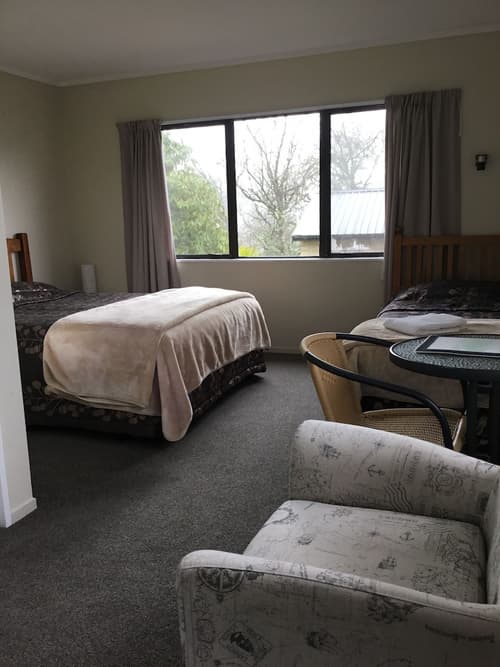 Waitomo Caves Guest Lodge, Room