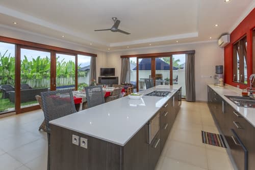 Solo Villas and Retreat, Private kitchen