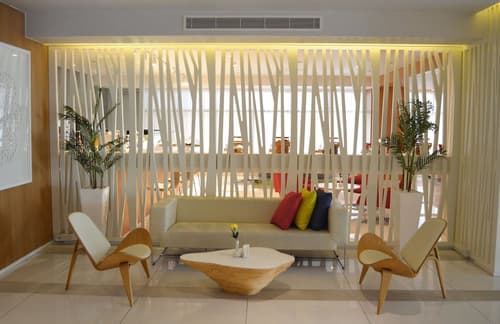 Novotel Jeddah Tahlia, Reception