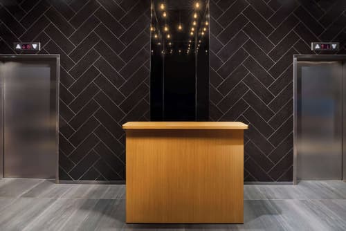 DoubleTree by Hilton New York Times Square West, Lobby