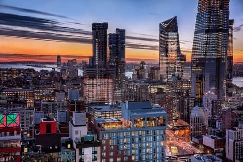 DoubleTree by Hilton New York Times Square West, Terrace/patio