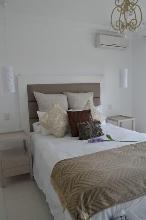 34 on Milkwood, Room