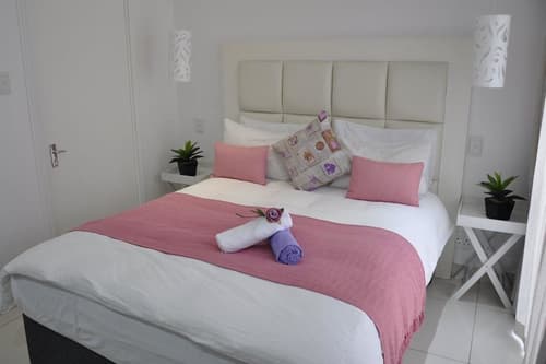 34 on Milkwood, Room