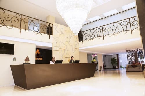 Hotel Grand Park, Interior entrance