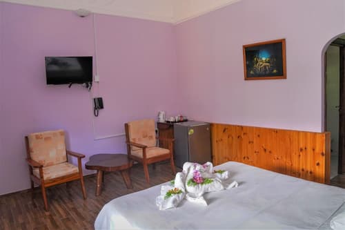 Bernique Guest House, Room