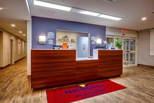 Microtel Inn & Suites by Wyndham Niagara Falls, Reception