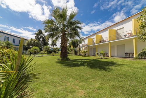 Hotel Teresinha, Garden