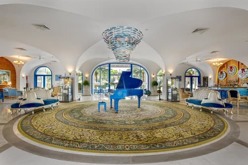 Risemount Premier Resort Da Nang, Lobby