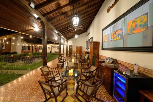 Hotel La Posada del Doctor, Interior entrance