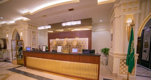 Casablanca Grand Hotel, Reception