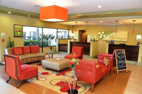 Holiday Inn Fort Myers - Downtown Area by IHG