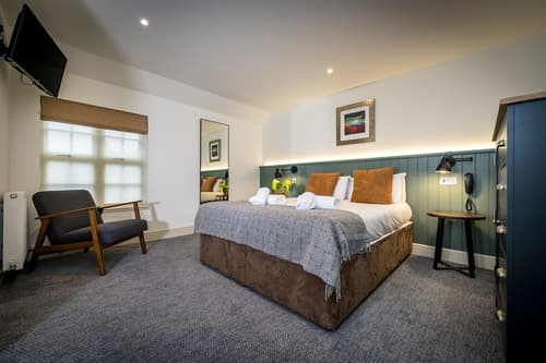 The Loch Ness Inn, Room