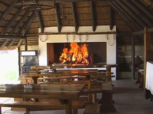 The Whaling Station Guesthouse, Dining