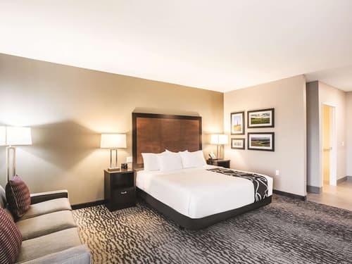 La Quinta Inn & Suites by Wyndham Walla Walla, Room