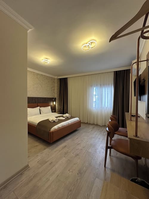 Taksim Peradise Hotel