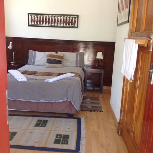 Cottage In Orange Grove