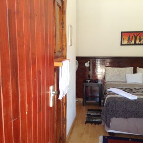 Cottage In Orange Grove