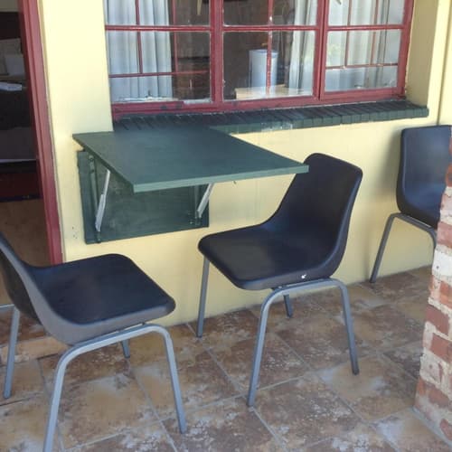 Cottage In Orange Grove