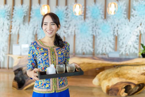 Wyndham Grand Phuket Kalim Bay, Reception