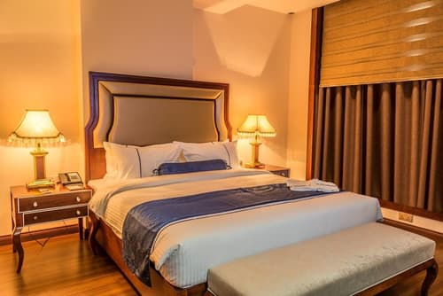 Golden Tulip Headington Ruwi, Room