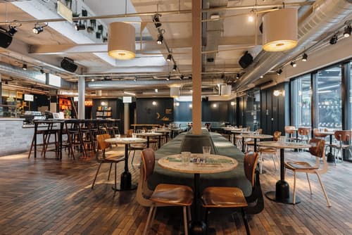 Bullitt Hotel, Lobby sitting area