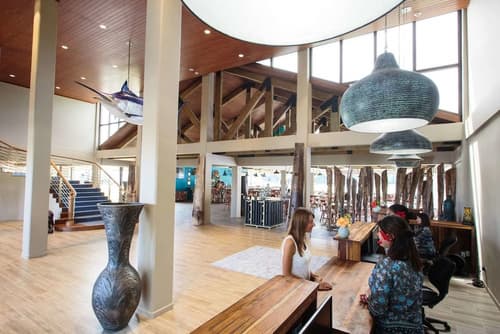 Cove Resort Palau, Lobby
