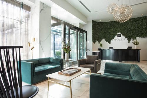 Hotel Hayden, Lobby sitting area