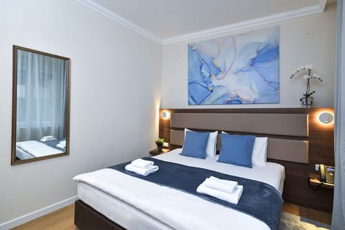 Hotel Opera Garni, Room