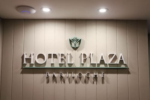 Hotel Plaza Bariloche, Reception