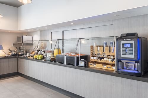 City Express Junior by Marriott Merida Altabrisa, Breakfast meal