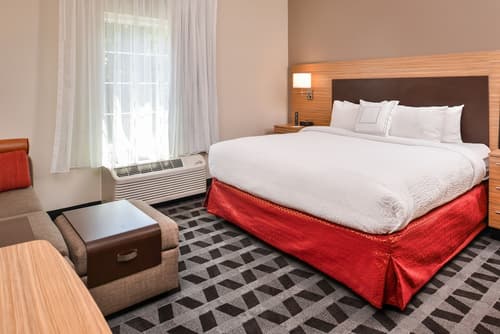 TownePlace Suites by Marriott Charleston-West Ashley, Room